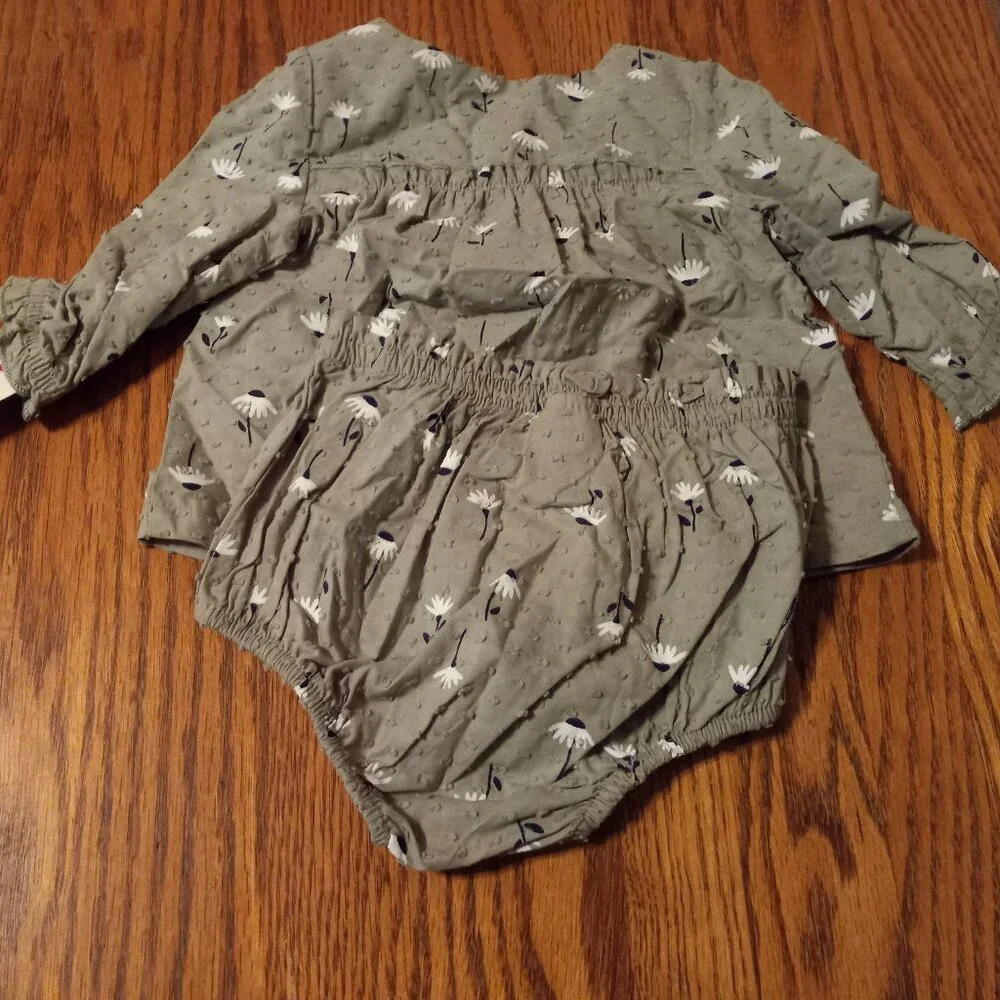 NWT 100% Cotton Sage Green Floral Baby Set Cottagecore Prairiecore Retro Photos